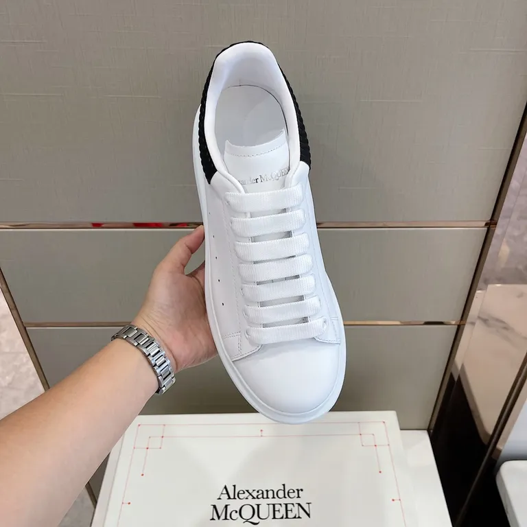 Alexander McQueen Shoe 